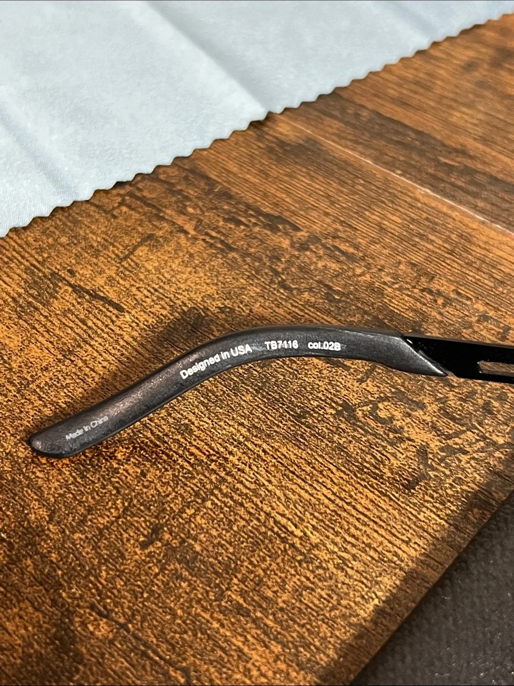 Timberland Black Frames with Dark Purple Lenses Aviator Sunglasses